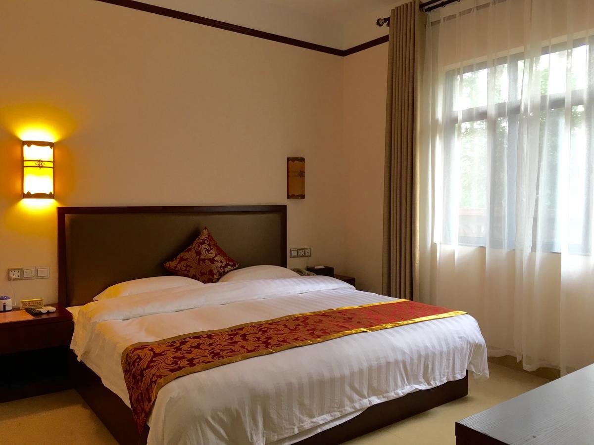 Yangshuo Mountain Top Retreat Экстерьер фото