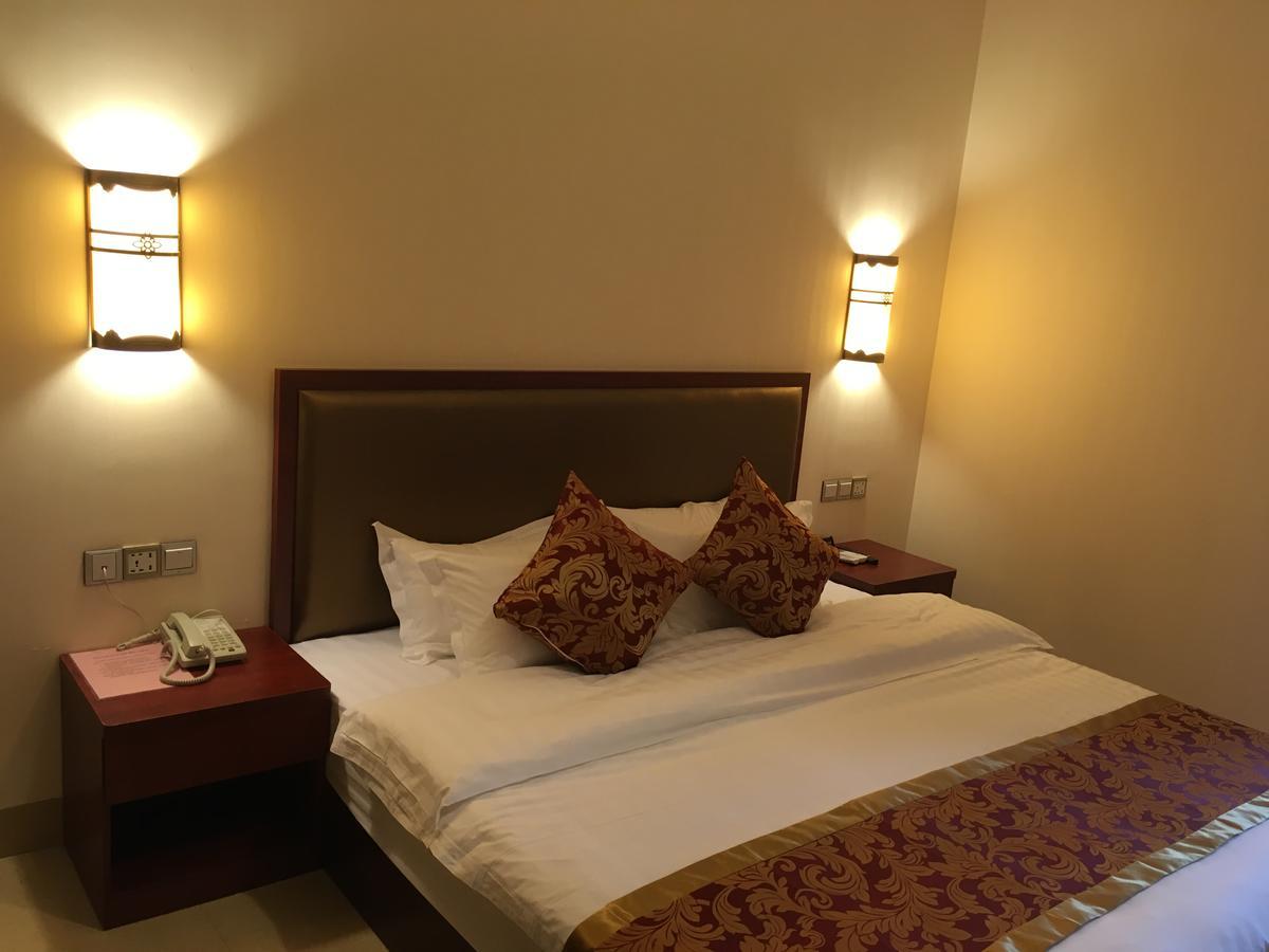 Yangshuo Mountain Top Retreat Экстерьер фото