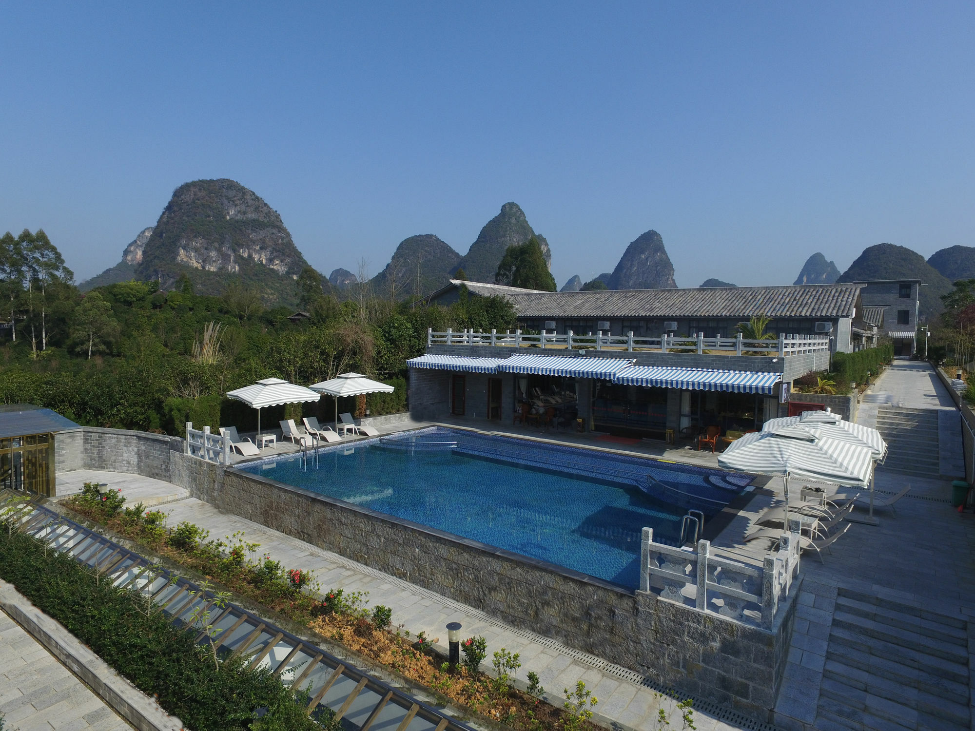 Yangshuo Mountain Top Retreat Экстерьер фото