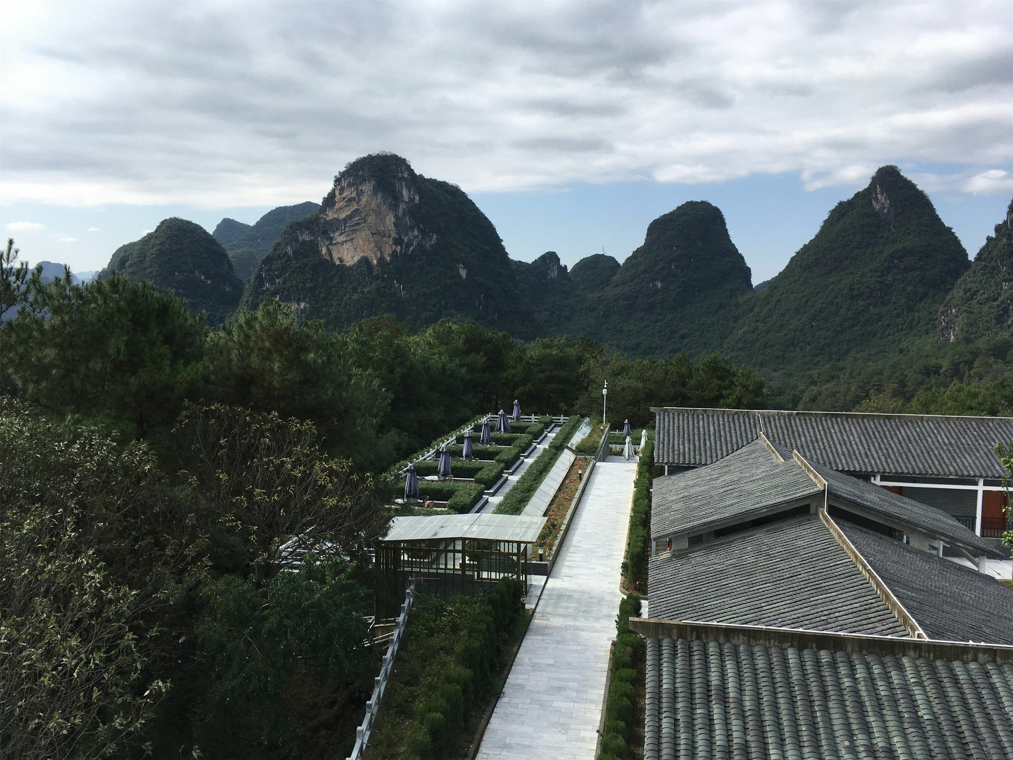 Yangshuo Mountain Top Retreat Экстерьер фото